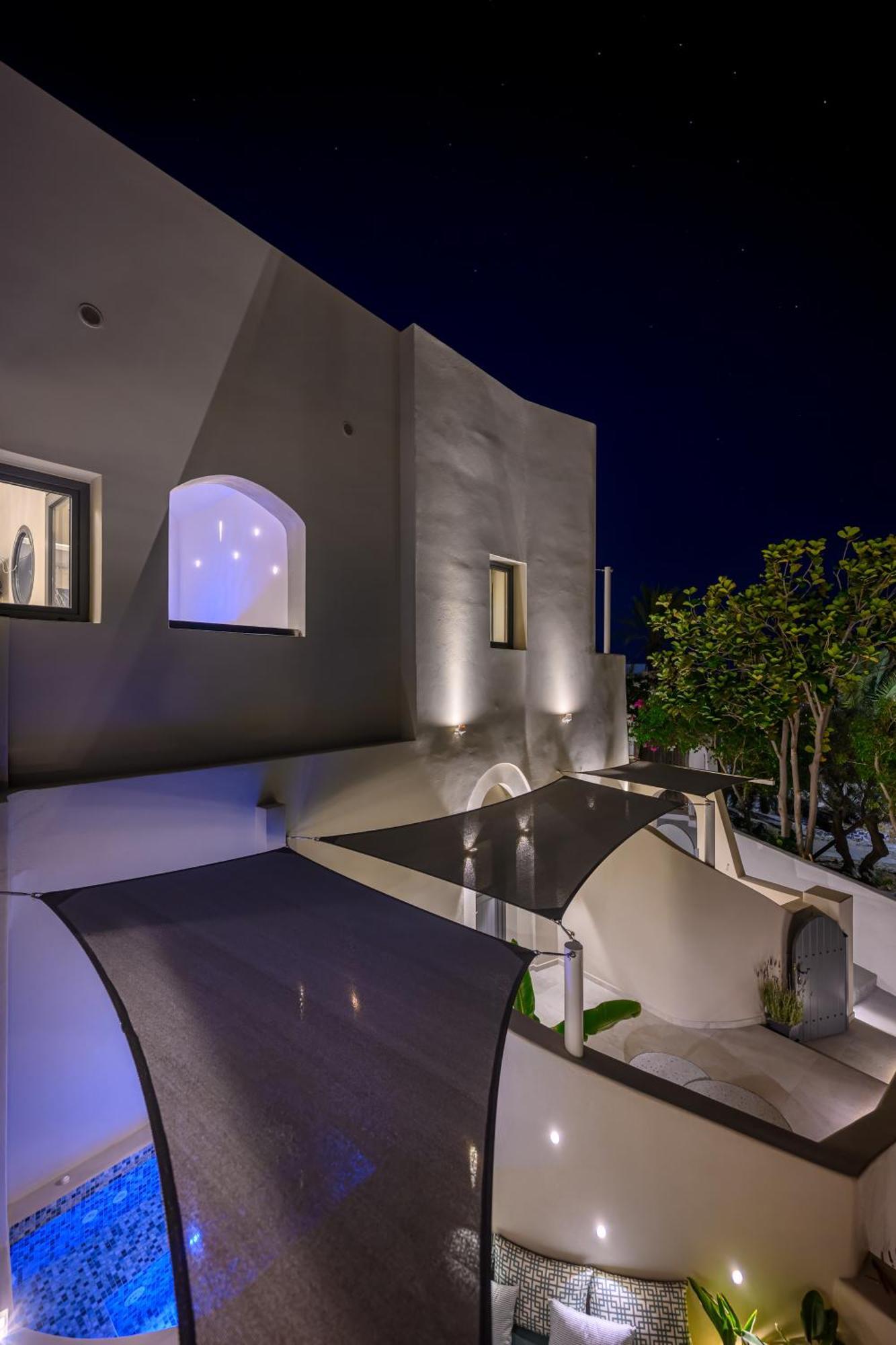 Galaria Serenity Suites Vóthon Exterior foto